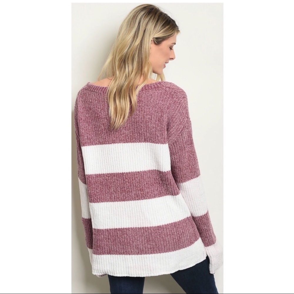 MOVING SALE🚚MUST HAVE CHENILLE STRIPE SWEATER - Picture 4 of 5